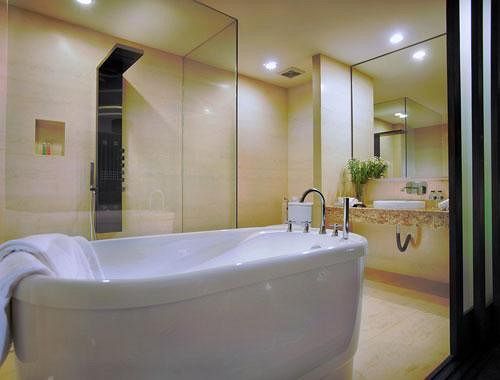 Aston & Conference Center 4* Jember